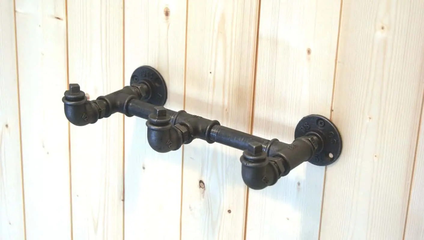 Porte manteau triple bouchon