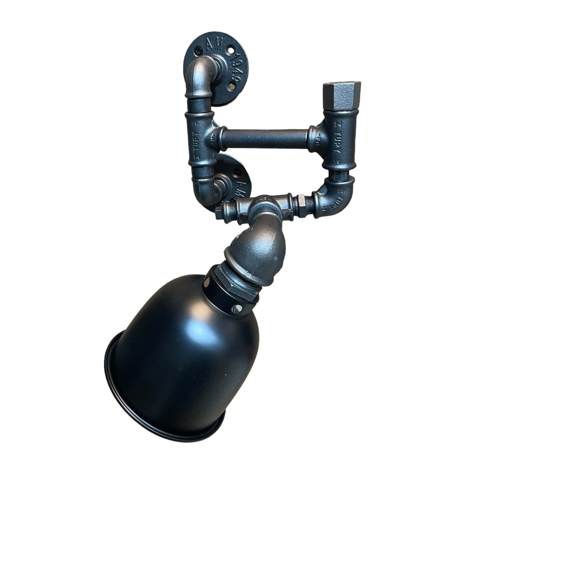 Lampe Murale Articulée en Raccords de Plomberie - Éclairage Industriel Innovant – Image 4